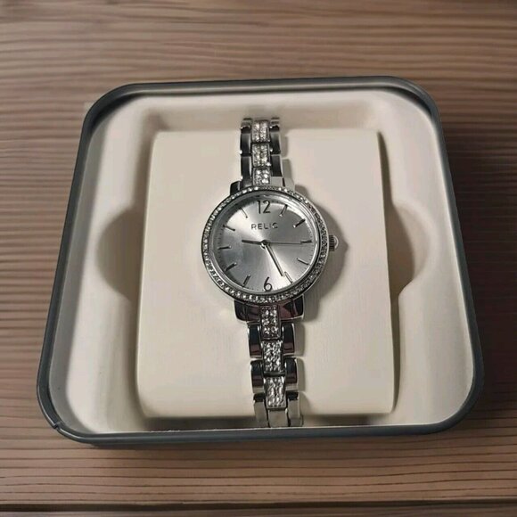 Relic By Fossil womens watch - Picture 4 of 5